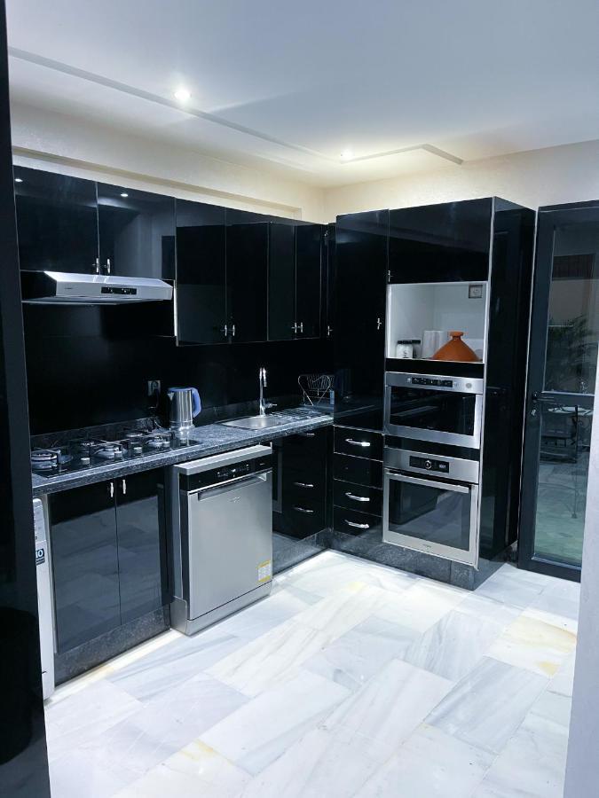 Appartement En Duplex Avec 3 Chambres Haut Standing Gueliz Marrakech Marrakesh Exterior photo