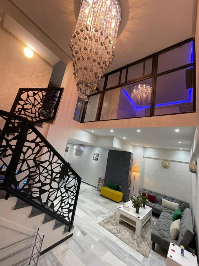 Appartement En Duplex Avec 3 Chambres Haut Standing Gueliz Marrakech Marrakesh Exterior photo