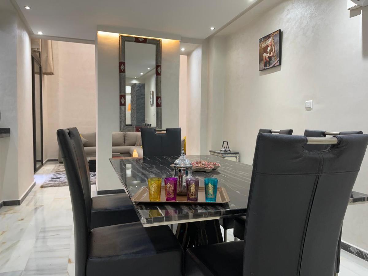Appartement En Duplex Avec 3 Chambres Haut Standing Gueliz Marrakech Marrakesh Exterior photo