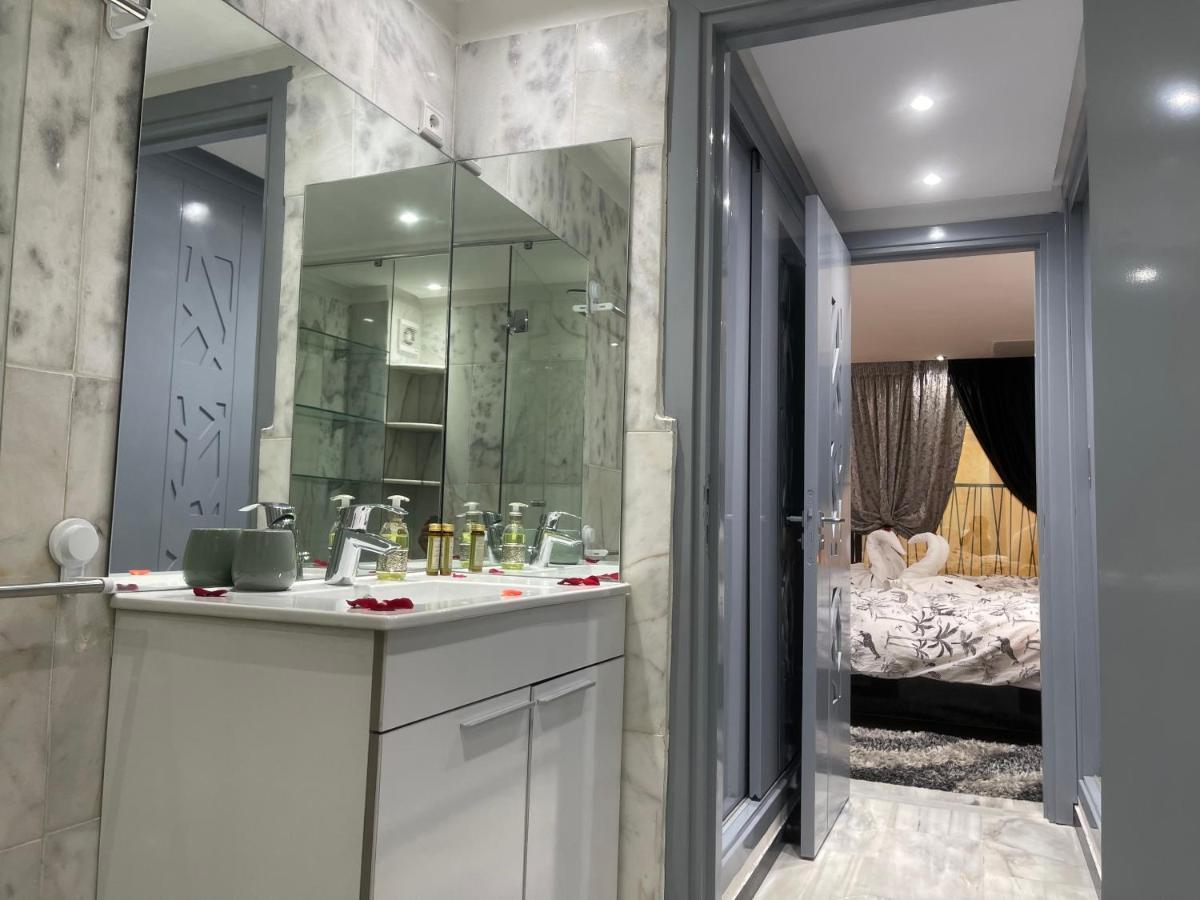 Appartement En Duplex Avec 3 Chambres Haut Standing Gueliz Marrakech Marrakesh Exterior photo